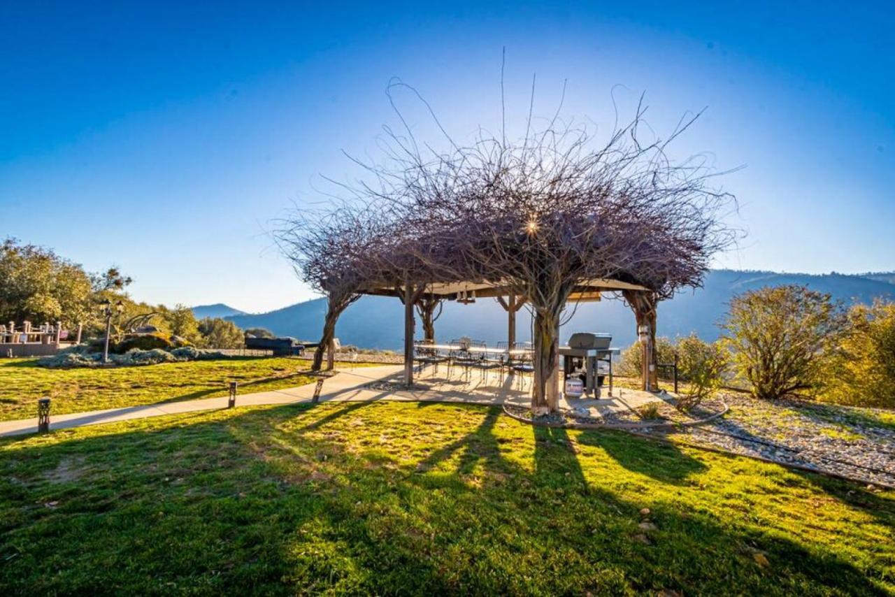 Fairy Tale 13-Acre Sunset Villa At Windy Gap Valley Near Yosemite Ahwahnee Exterior photo