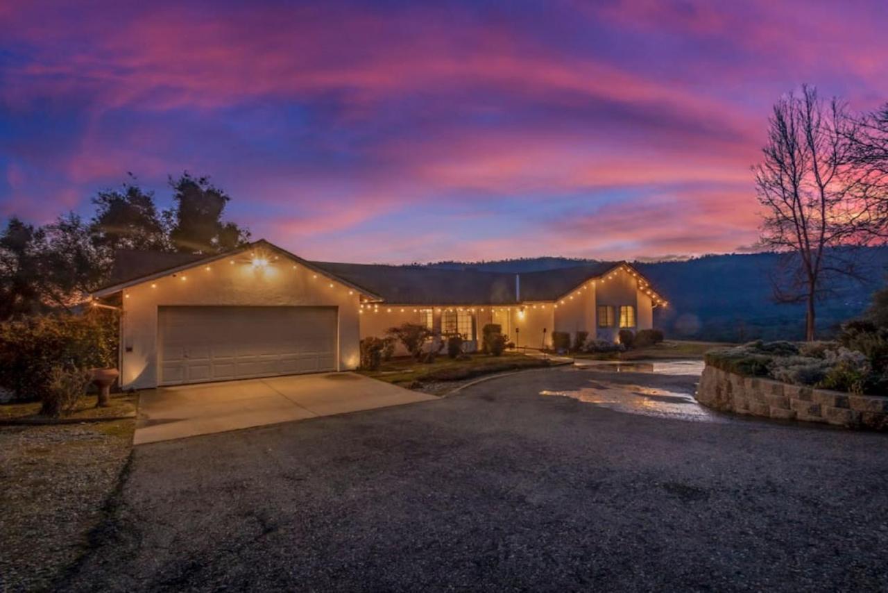 Fairy Tale 13-Acre Sunset Villa At Windy Gap Valley Near Yosemite Ahwahnee Exterior photo