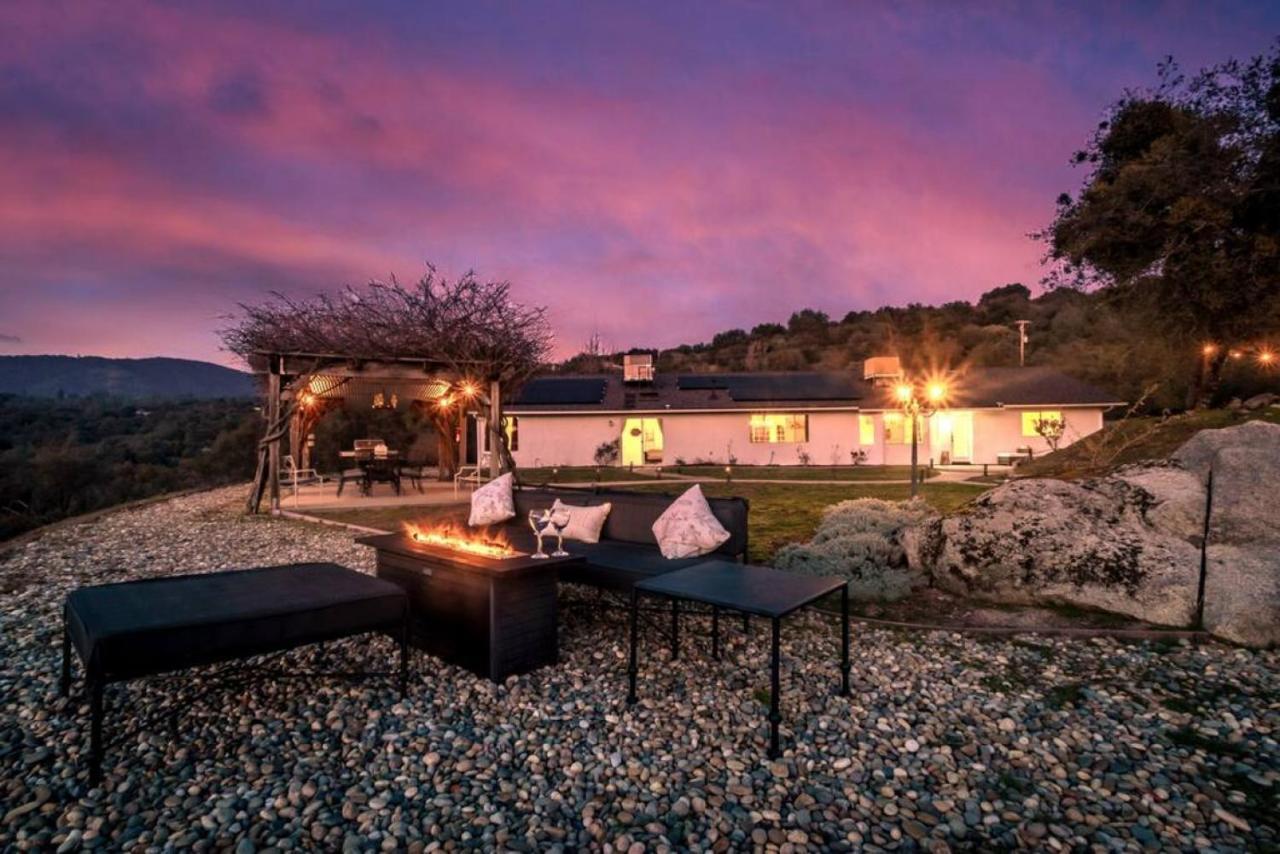 Fairy Tale 13-Acre Sunset Villa At Windy Gap Valley Near Yosemite Ahwahnee Exterior photo